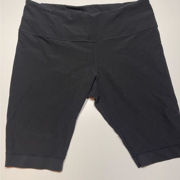 Lululemon | Reverse Groove Short (Tall) - Picture 4 of 7